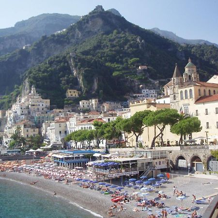 Locazione Turistica Caleidoscopio Lejlighed Amalfi Eksteriør billede