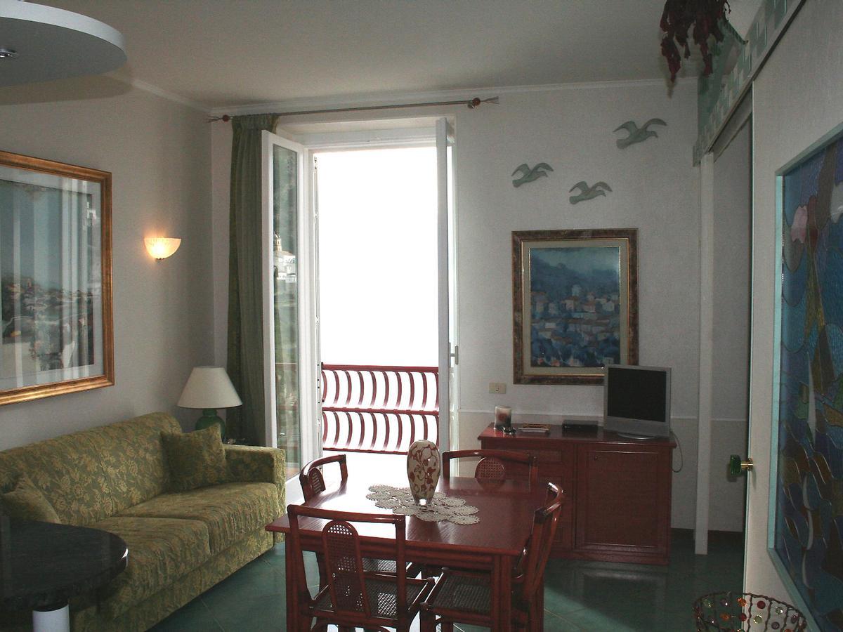 Locazione Turistica Caleidoscopio Lejlighed Amalfi Eksteriør billede